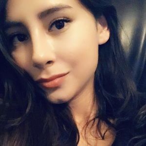 Meet your Posher, Viviana